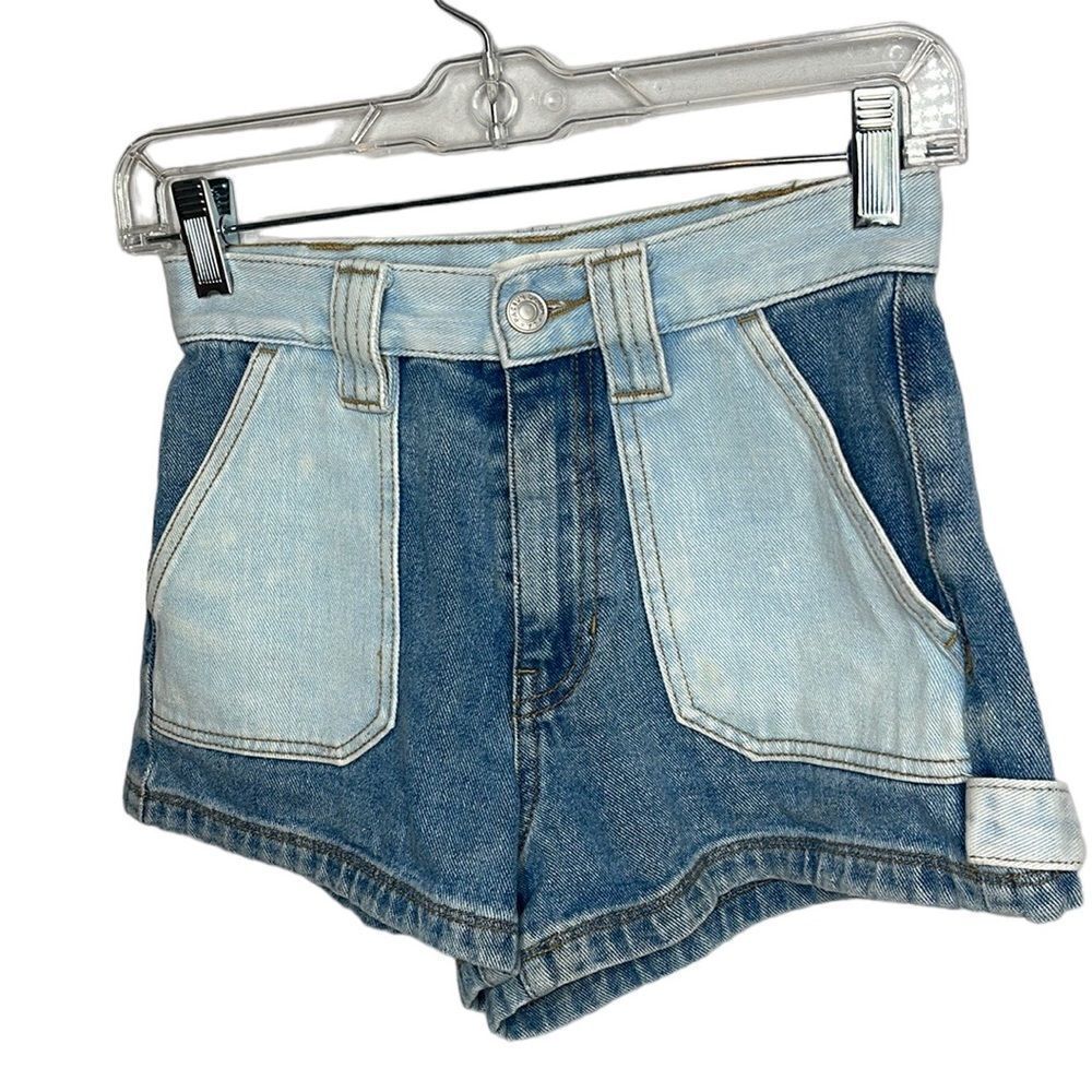 ‎PacSun Cargo High Waisted Jean Shorts. Size 24.